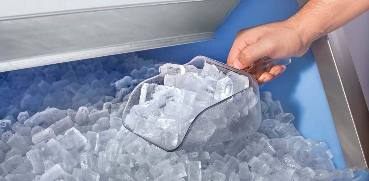 Commercial ice machine repair and descaling service in Calgary