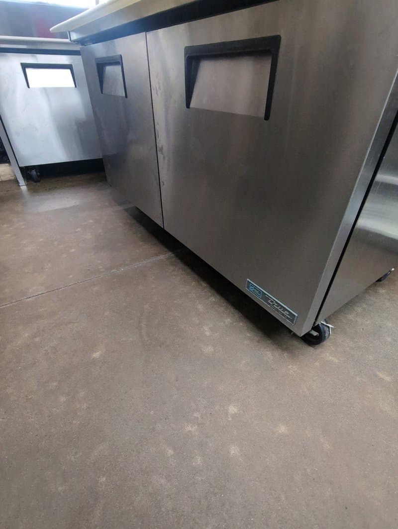 Commercial prep table and undercounter refrigeration